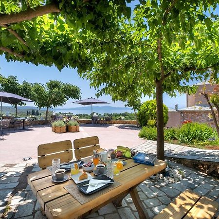 Iakovakis Suites & Spa Koropi Zewnętrze zdjęcie