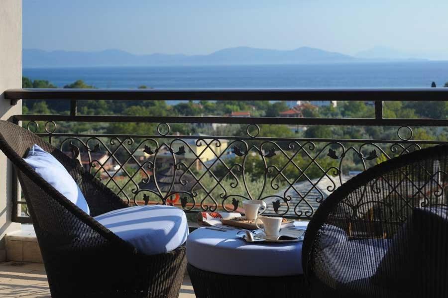Iakovakis Suites & Spa Koropi Pokój zdjęcie