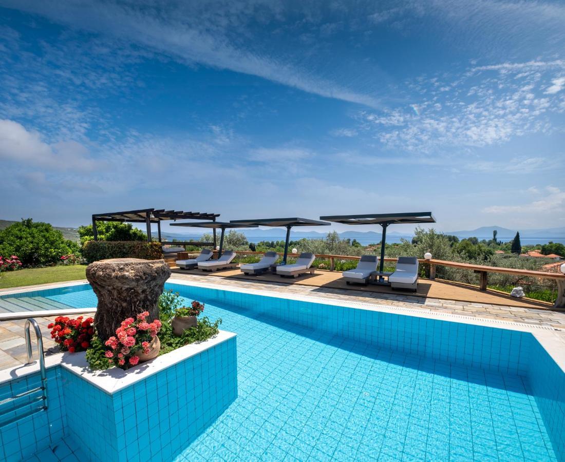 Iakovakis Suites & Spa Koropi Zewnętrze zdjęcie
